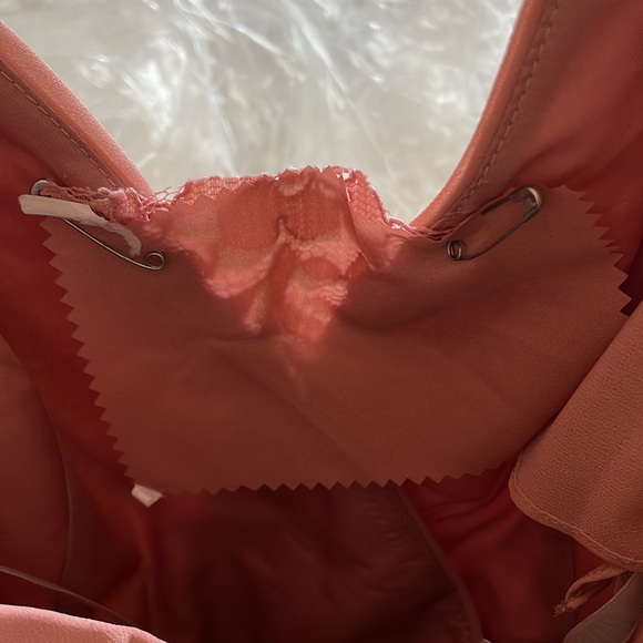 David’s Bridal Bridesmaid Dress, size 8, floor length gown in Desert Coral. - Picture 4 of 5